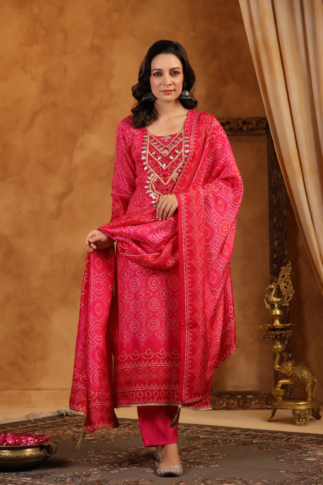 Pink silk bhandhani suit
