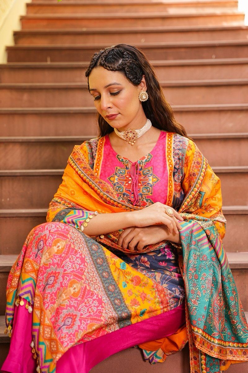 Crepe oranges shades suit