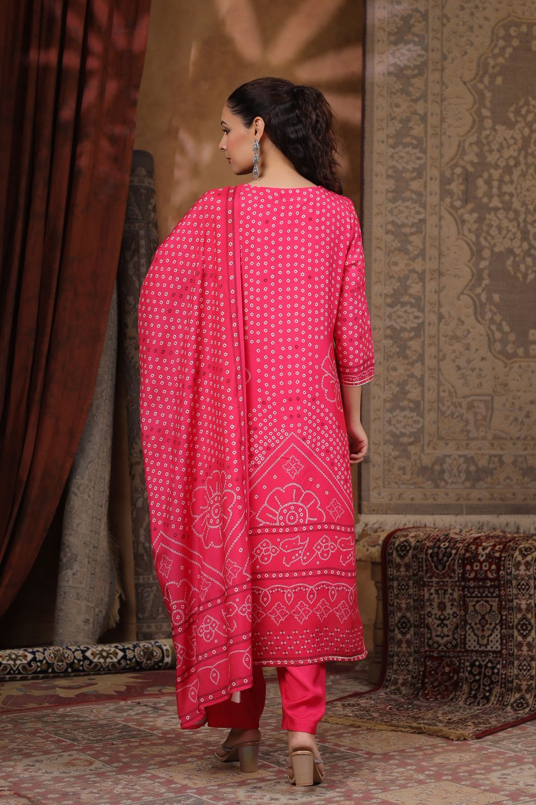 Pink Bandhani muslin silk suit