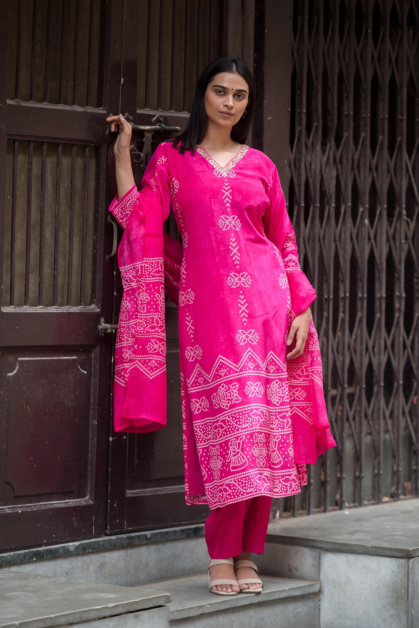 Rani pink Bandhani pure crepe suit