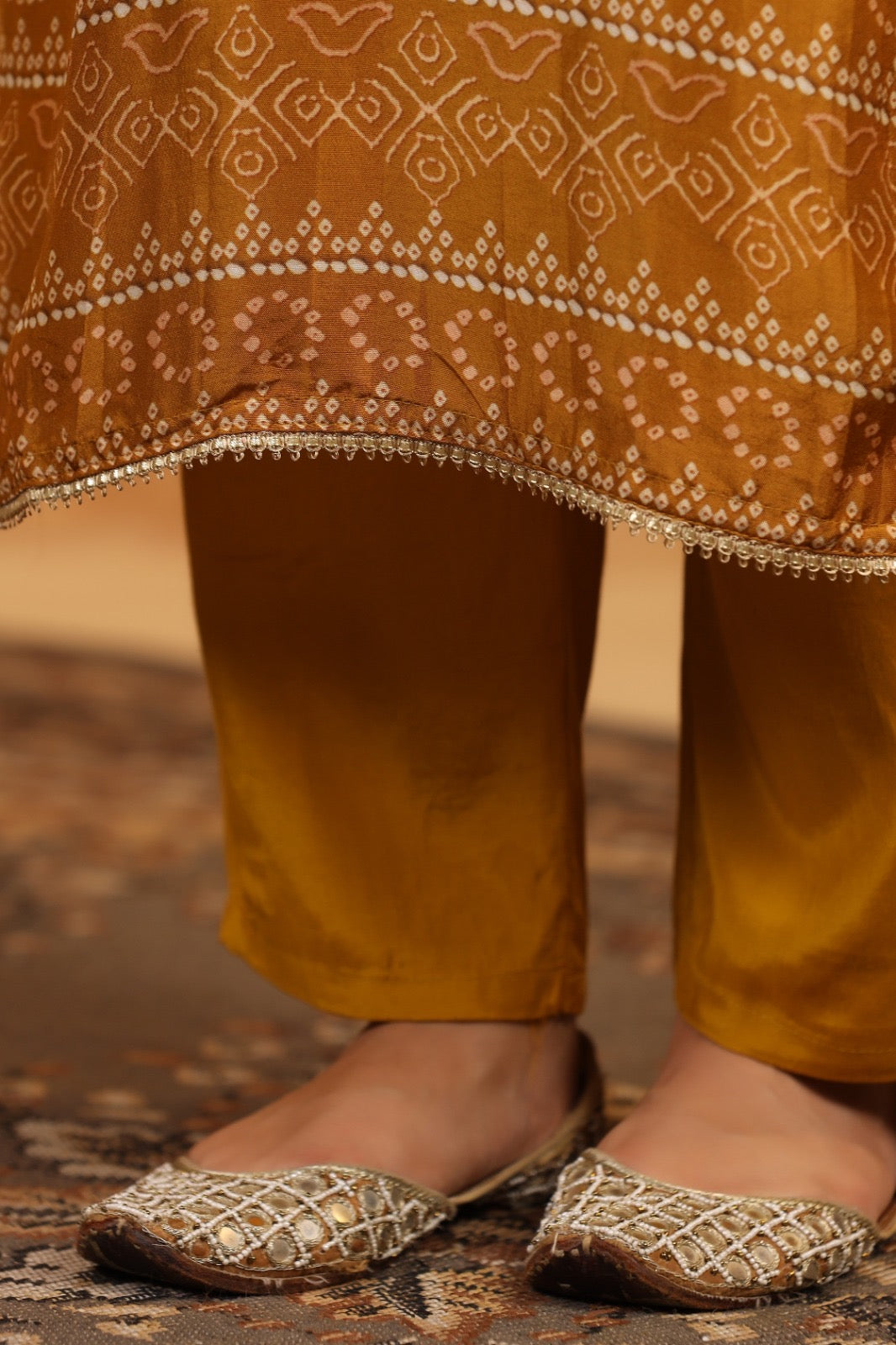 Honey Bandhani silk suit