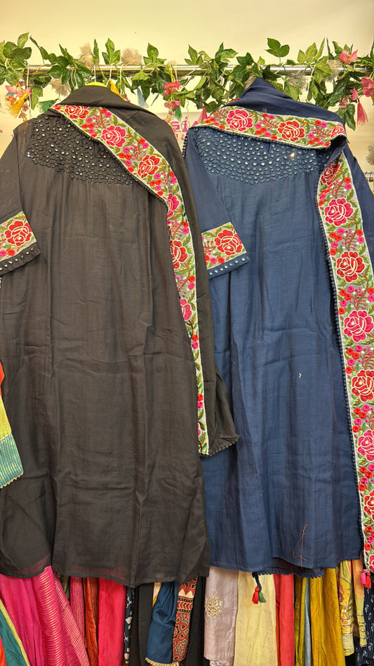 Rose embroidery mirror mul chandari