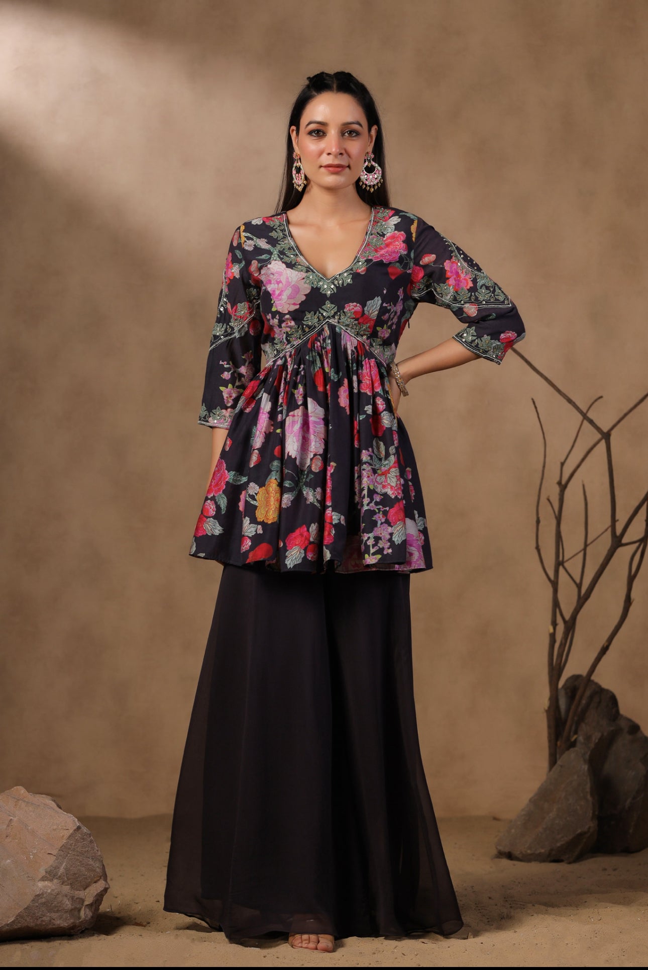 Black floral silk divider set