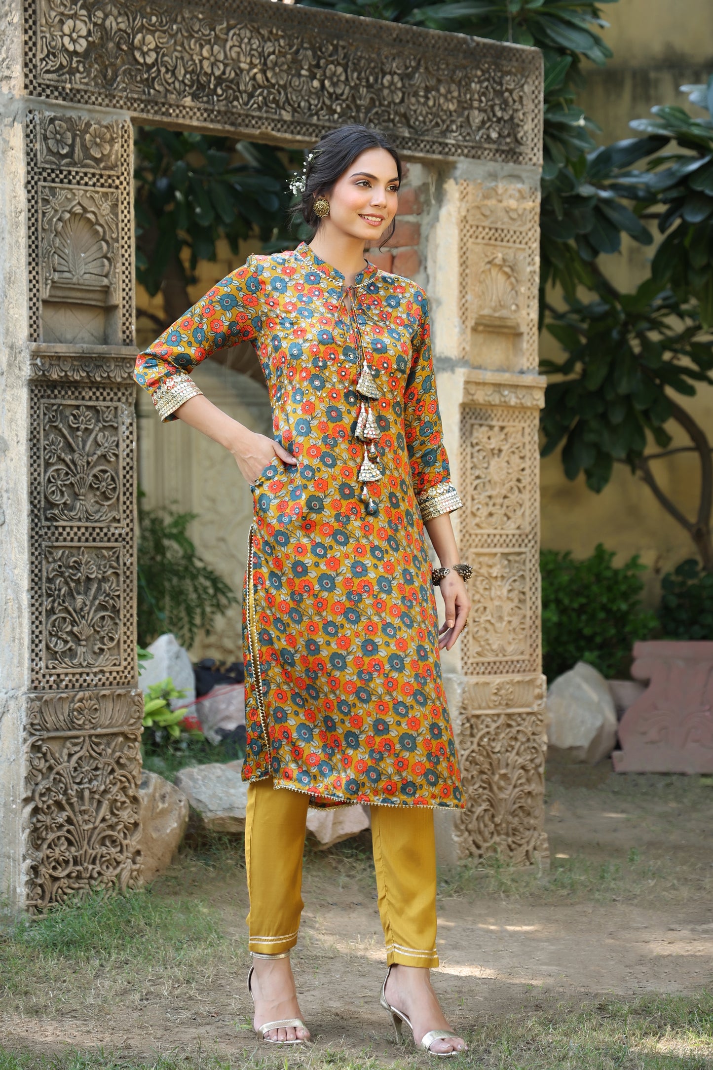 Brown/mustard Gajji kurta pant