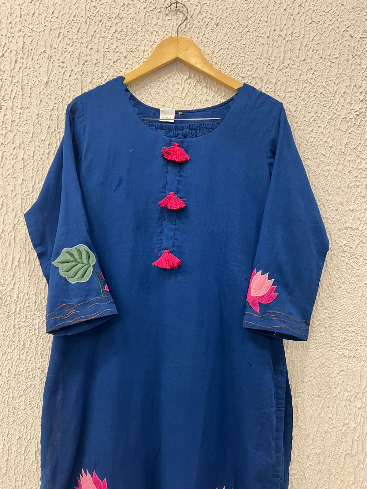 Lotus Premium cotton appliqué