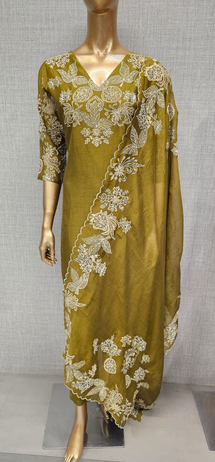 Embroidery pure mul chandari