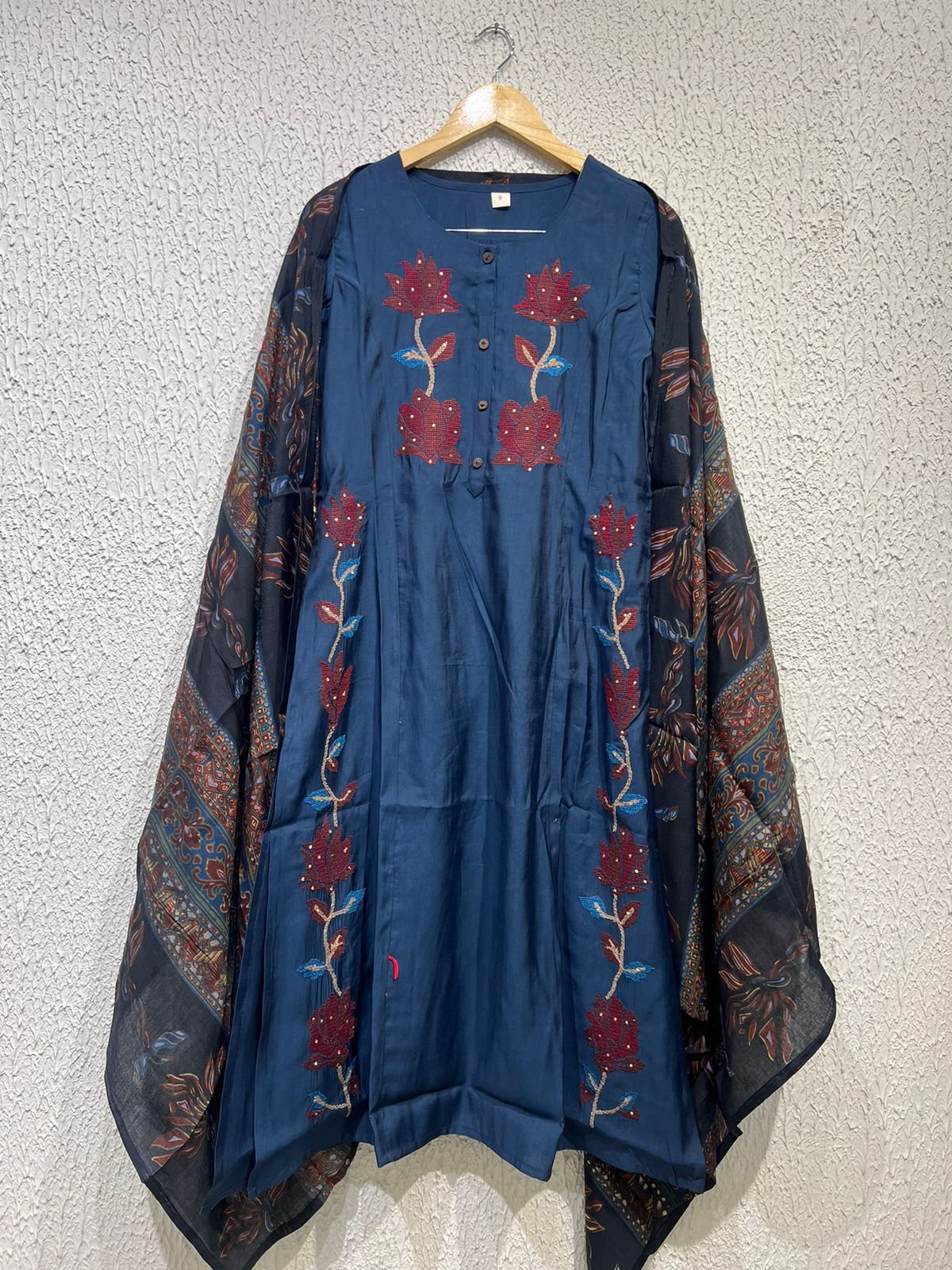 Modal rose ( black & blue)embroidery suit