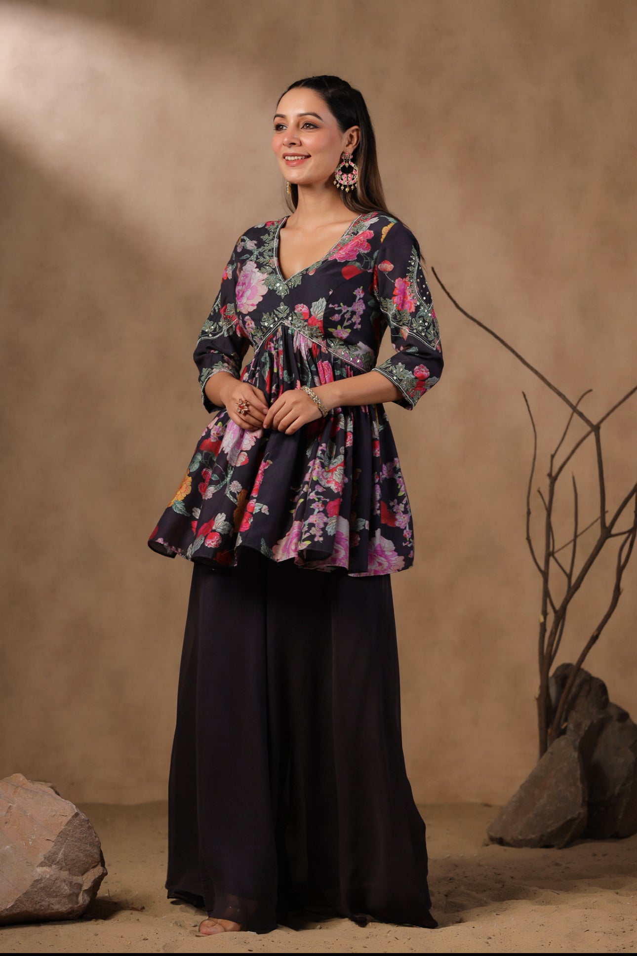 Black floral silk divider set