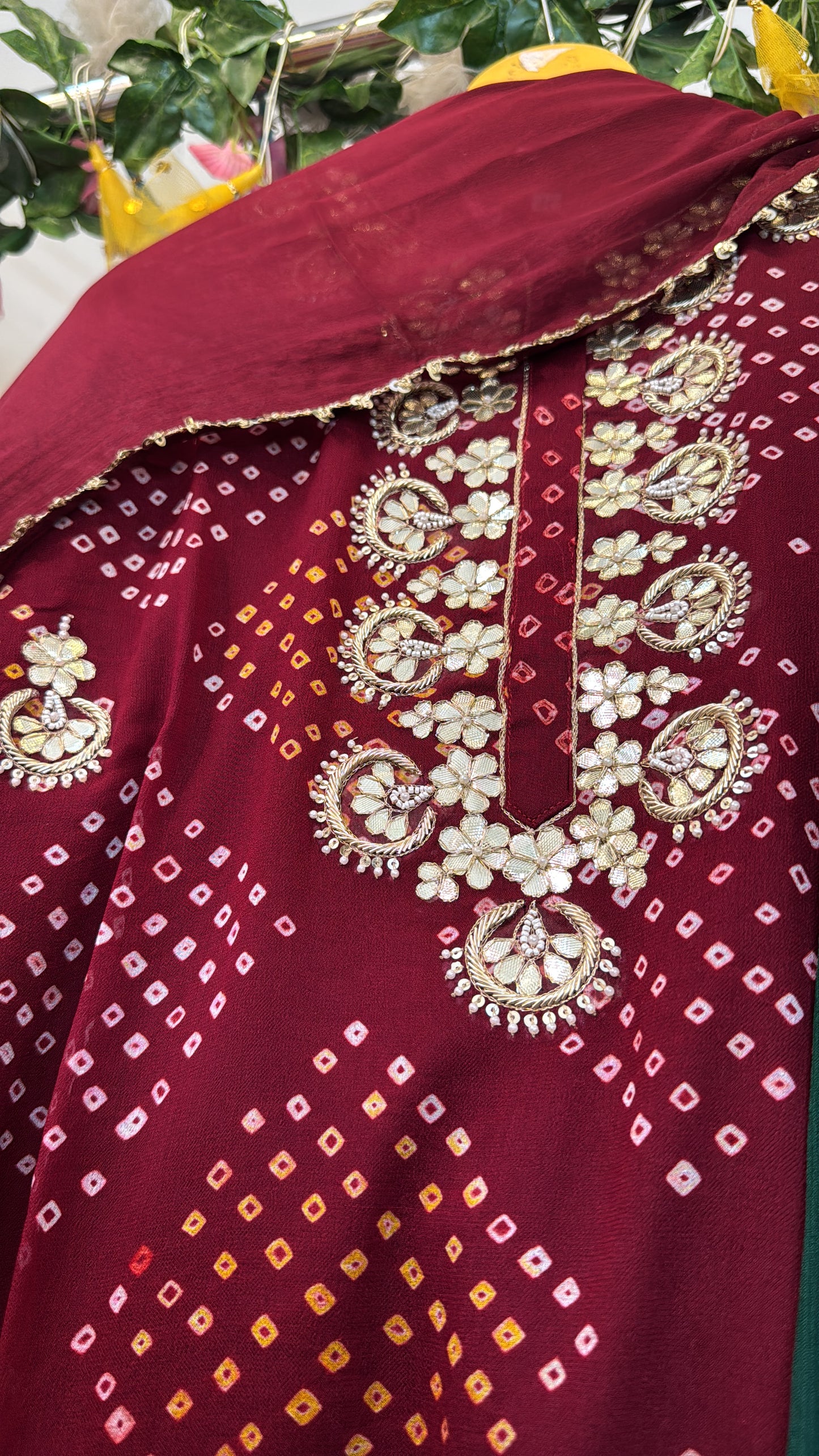 Bandhani traditional divider