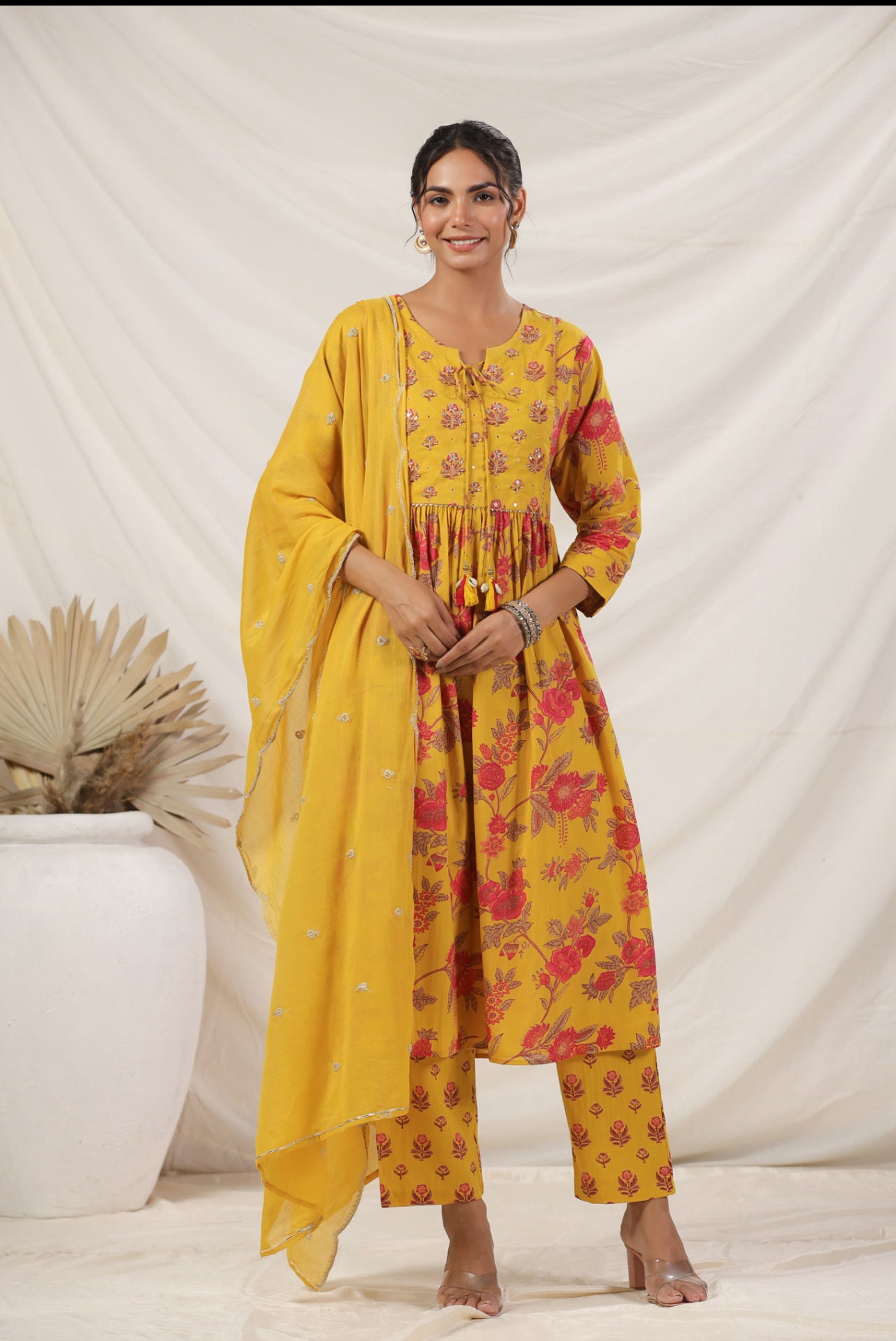 Yellow hand bock cotton