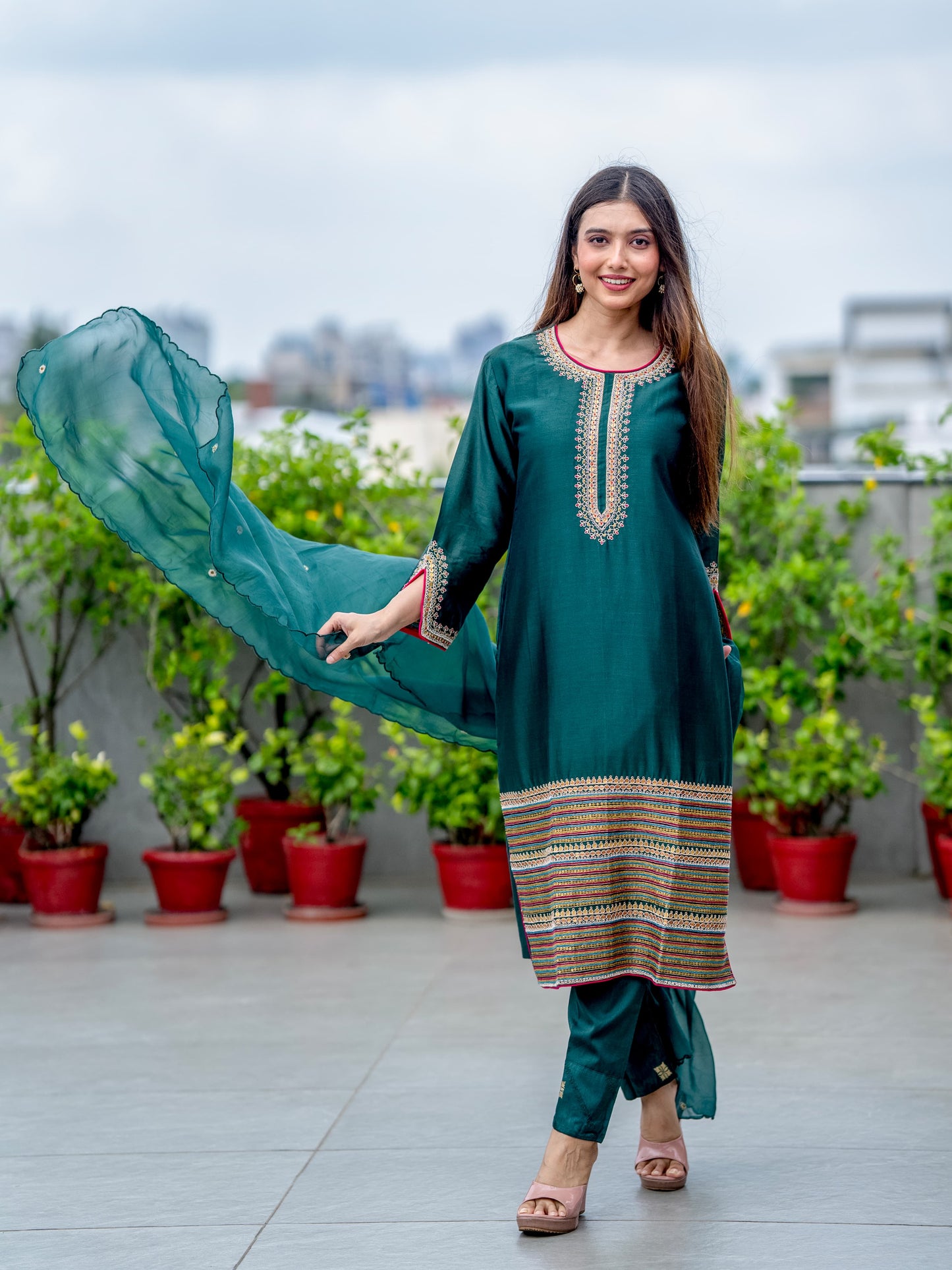 Silky heavy hand work hem suit