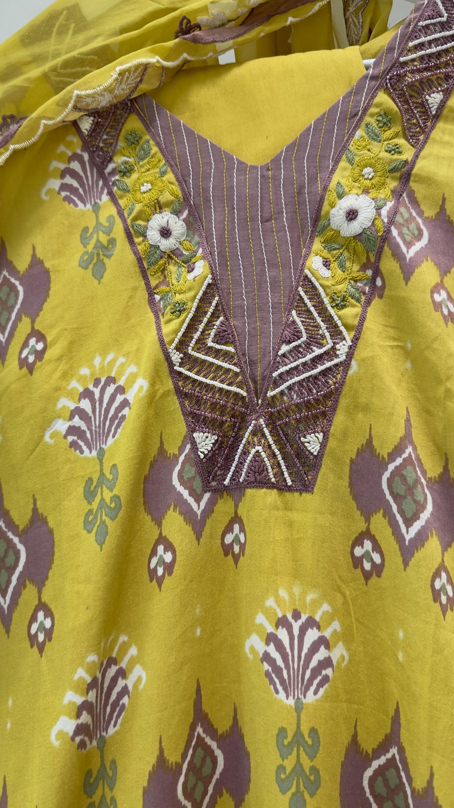 Ikaat pribt muslin chandari kurta with organza Dupatta and cotton silk pants