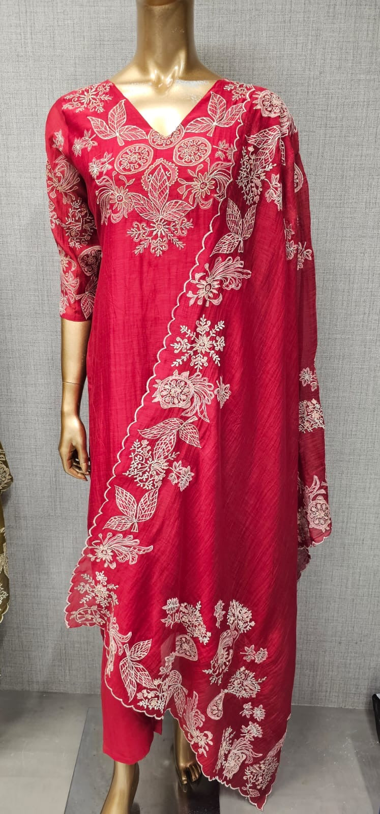 Embroidery pure mul chandari