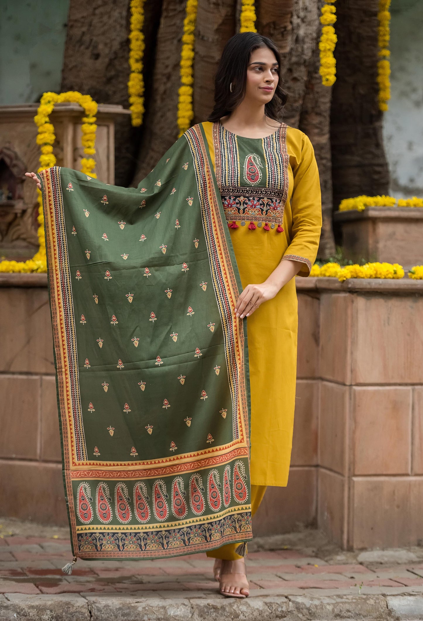 Kutch yellow patch cotton Set