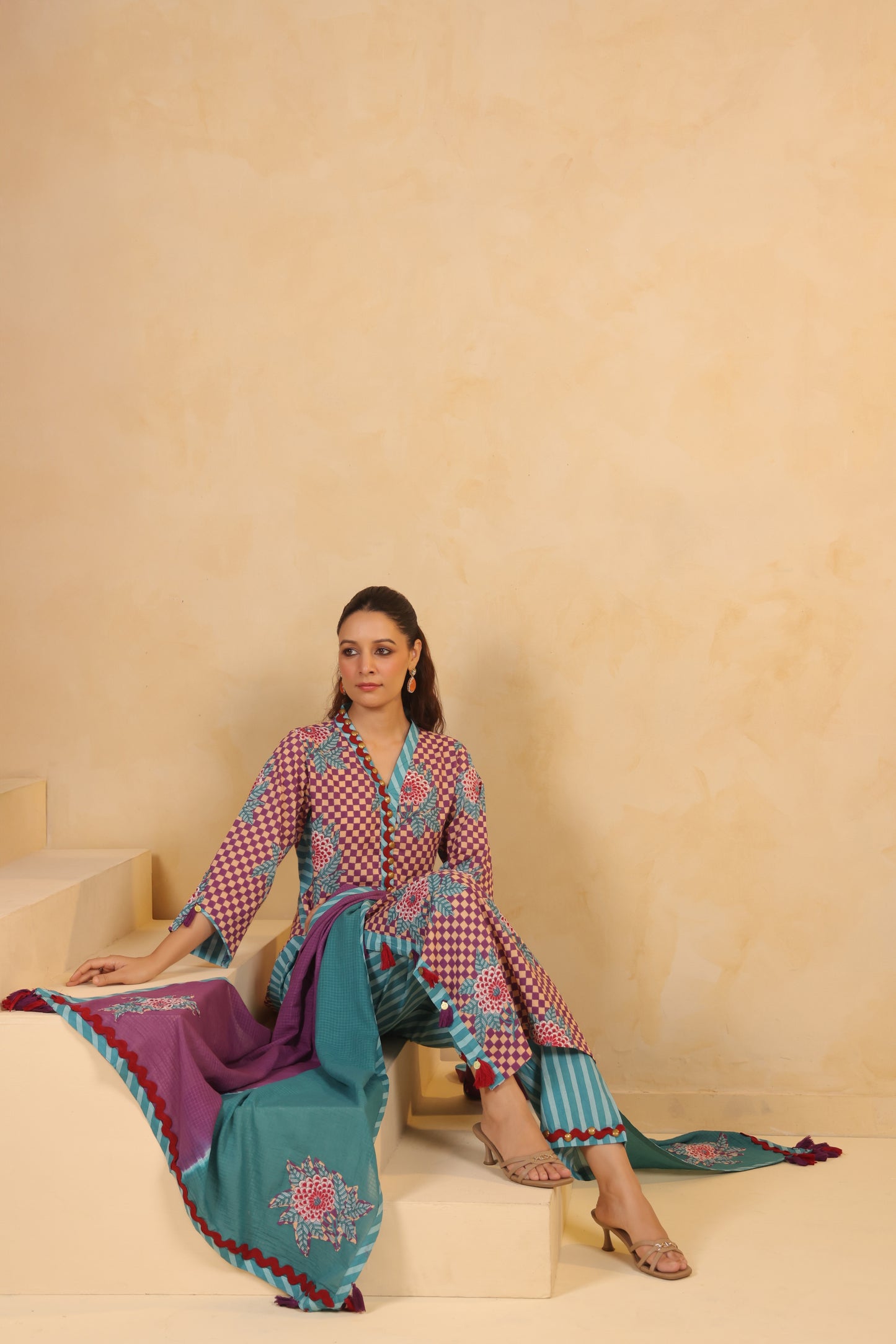Gomertical cotton premium suit with beautiful detailing & kota doria dupatta