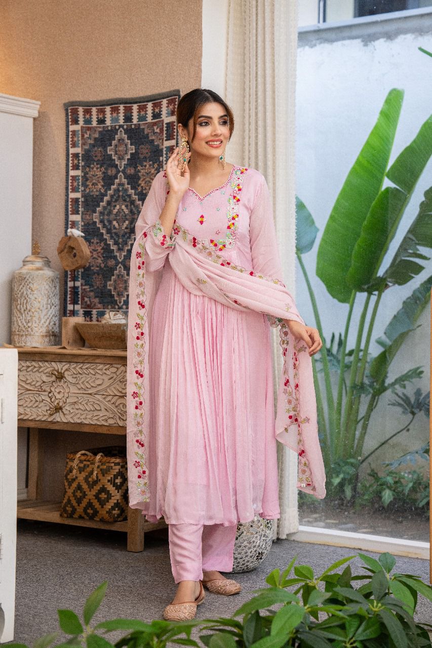 Baby pink chinon Aline
