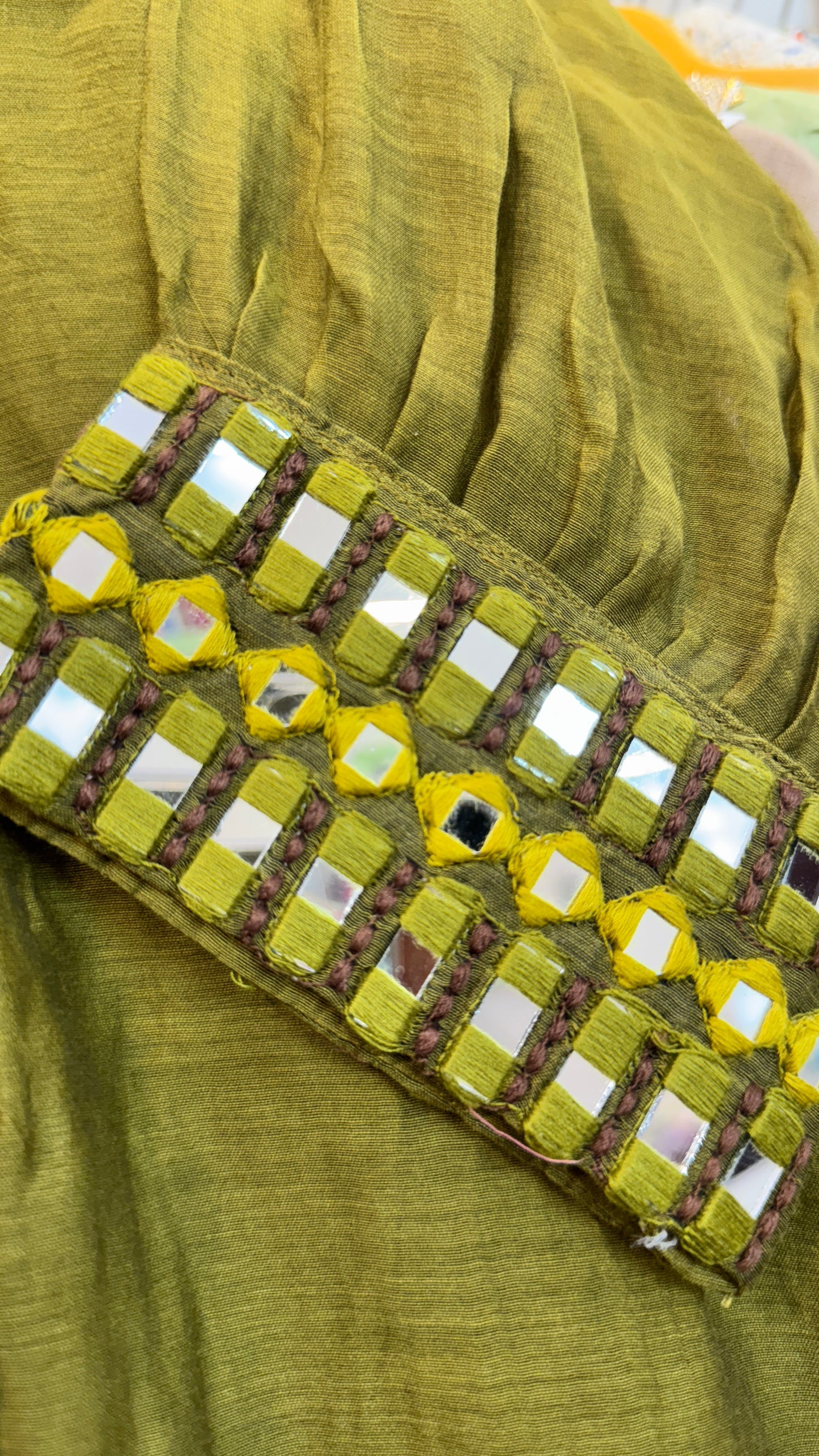 Boho mehendi green mirror mul chandari