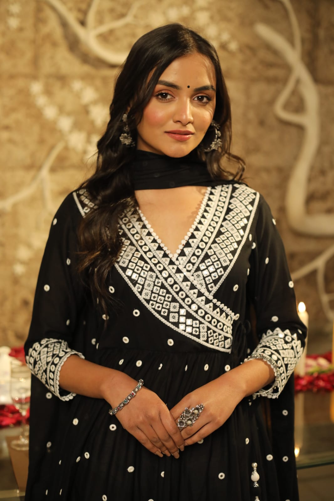 Black white mirror gown