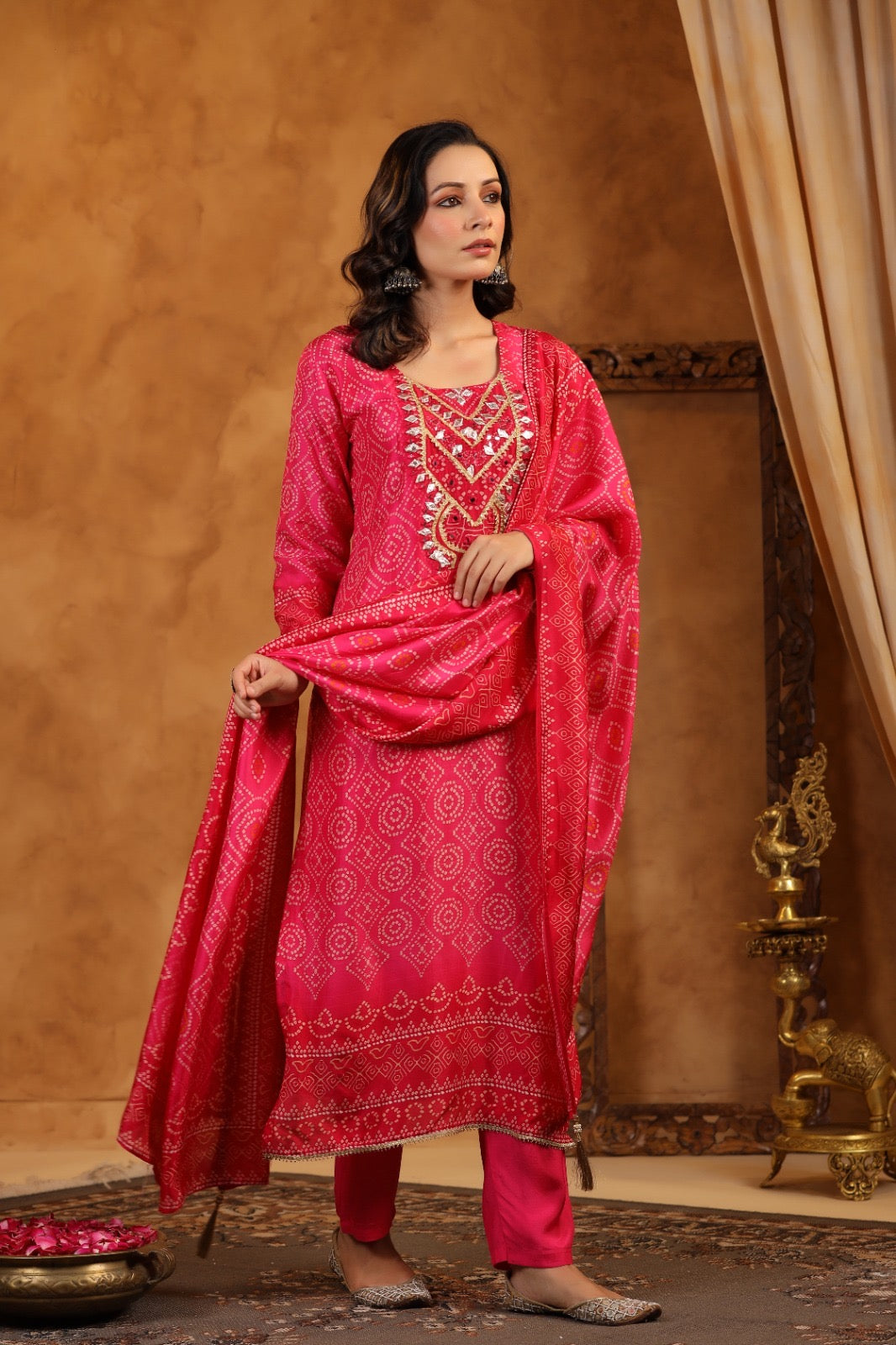 Pink silk bhandhani suit