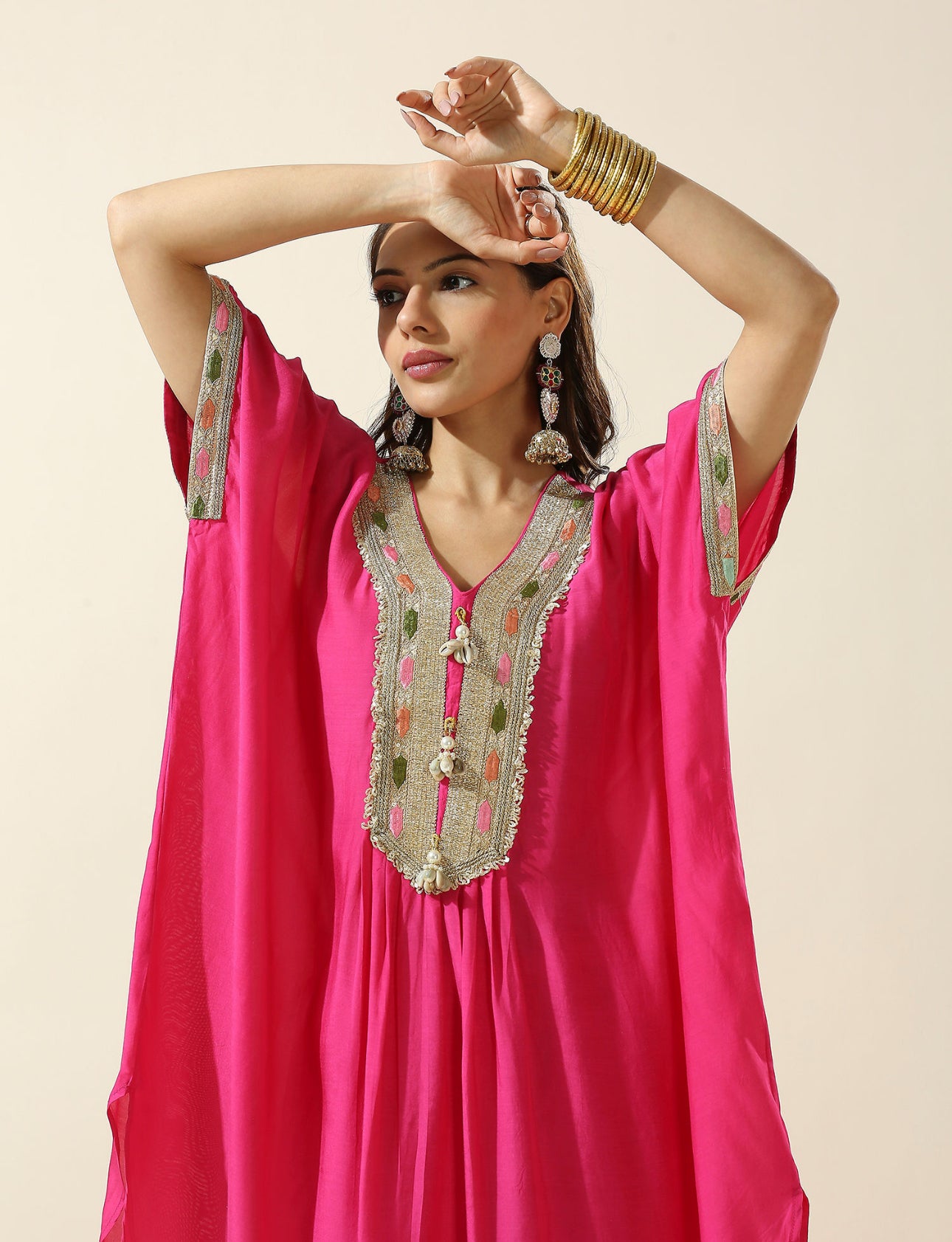 Crepe solid kaftan with plazoo
