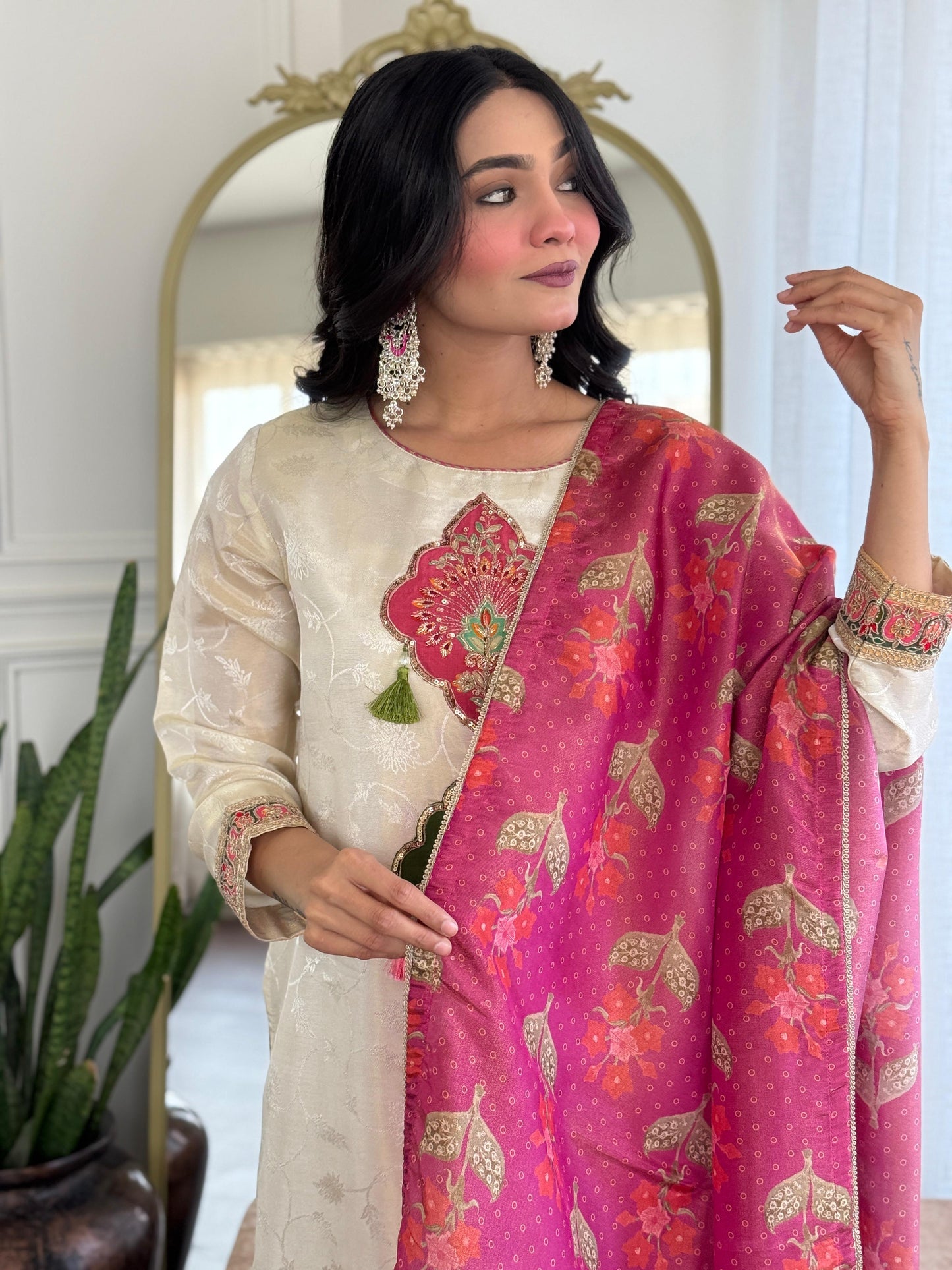 Ivory tissue appliqué suit