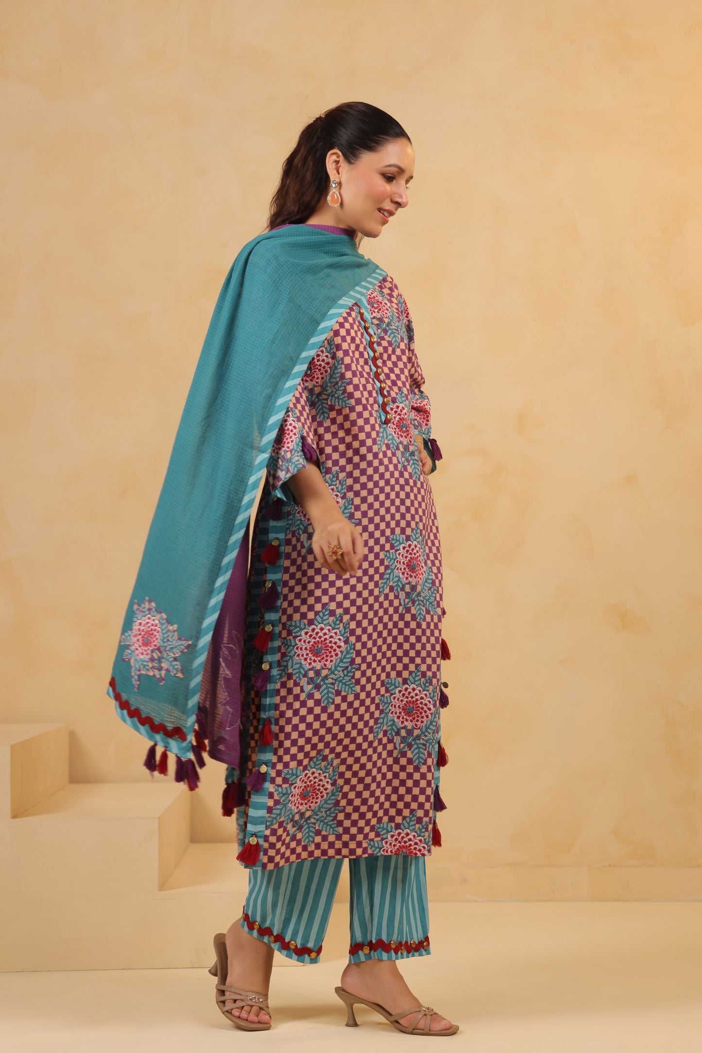 Gomertical cotton premium suit with beautiful detailing & kota doria dupatta