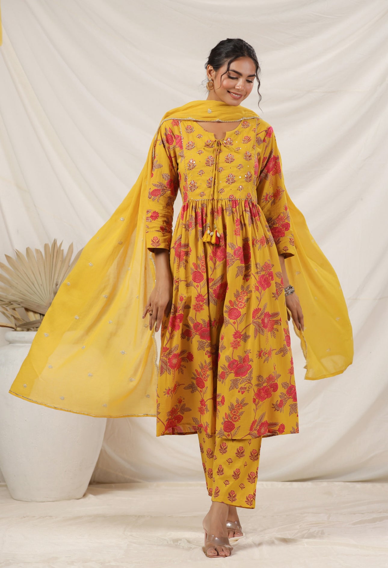 Yellow hand bock cotton