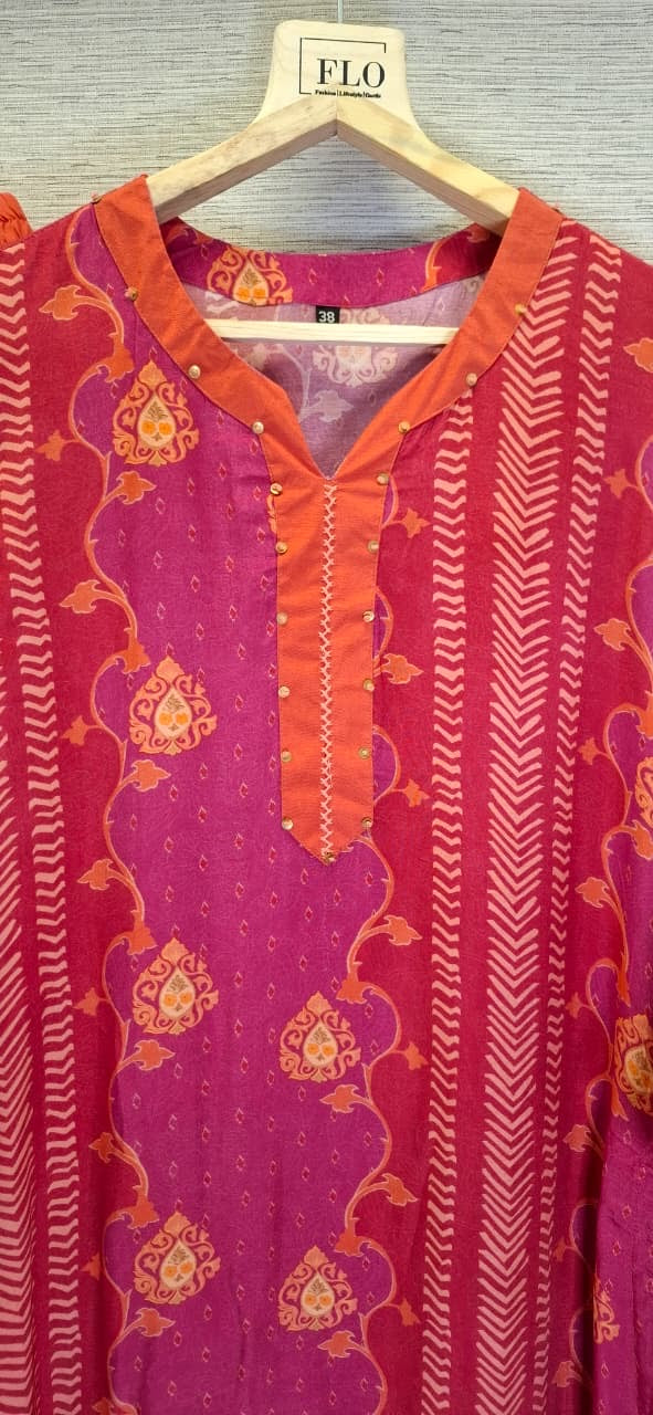 Classy print muslin silk kurta pant( pink and orange )
