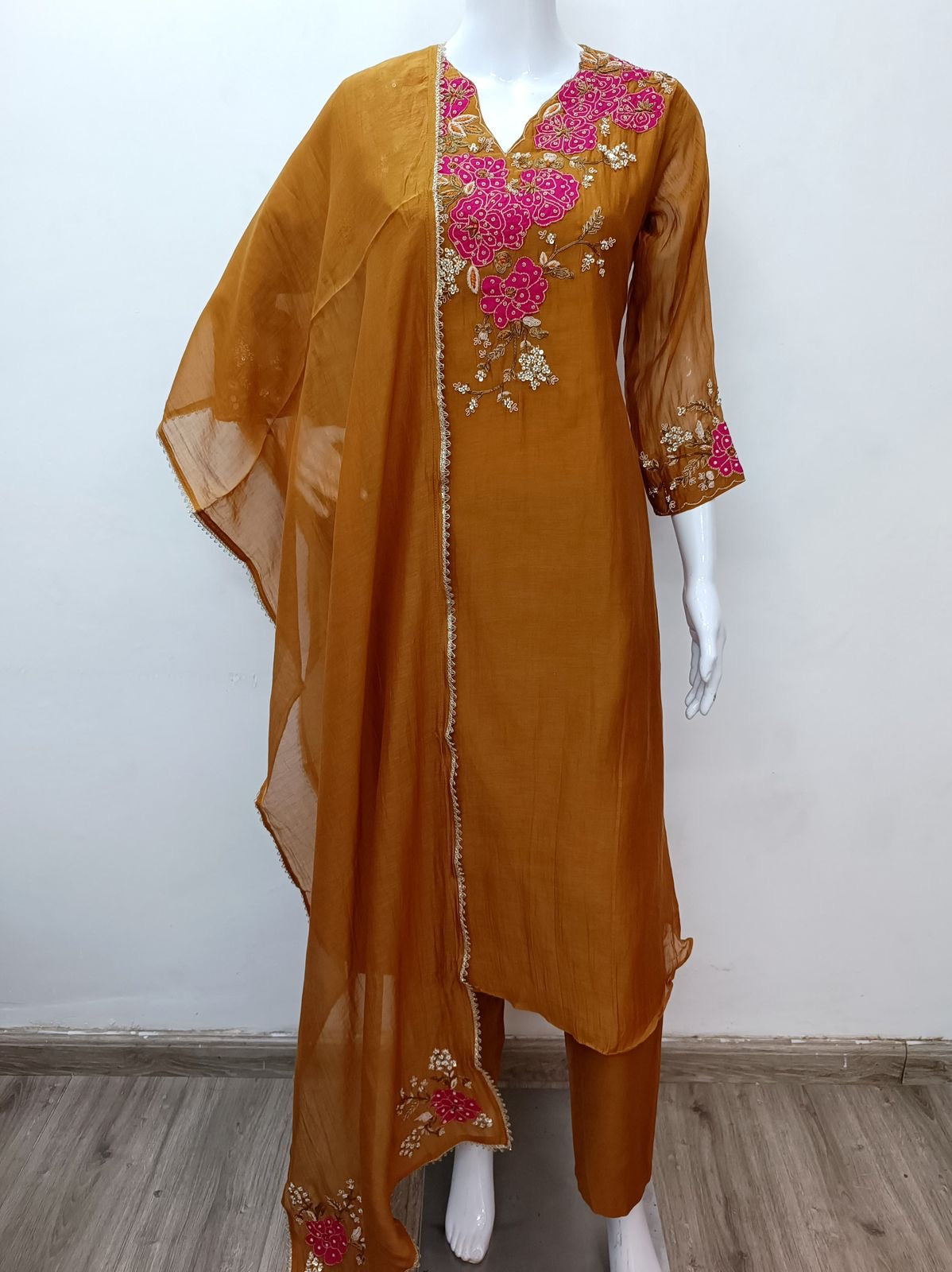 PREMIUM FESTIVE MUL CHANDERI DRESS SET💕