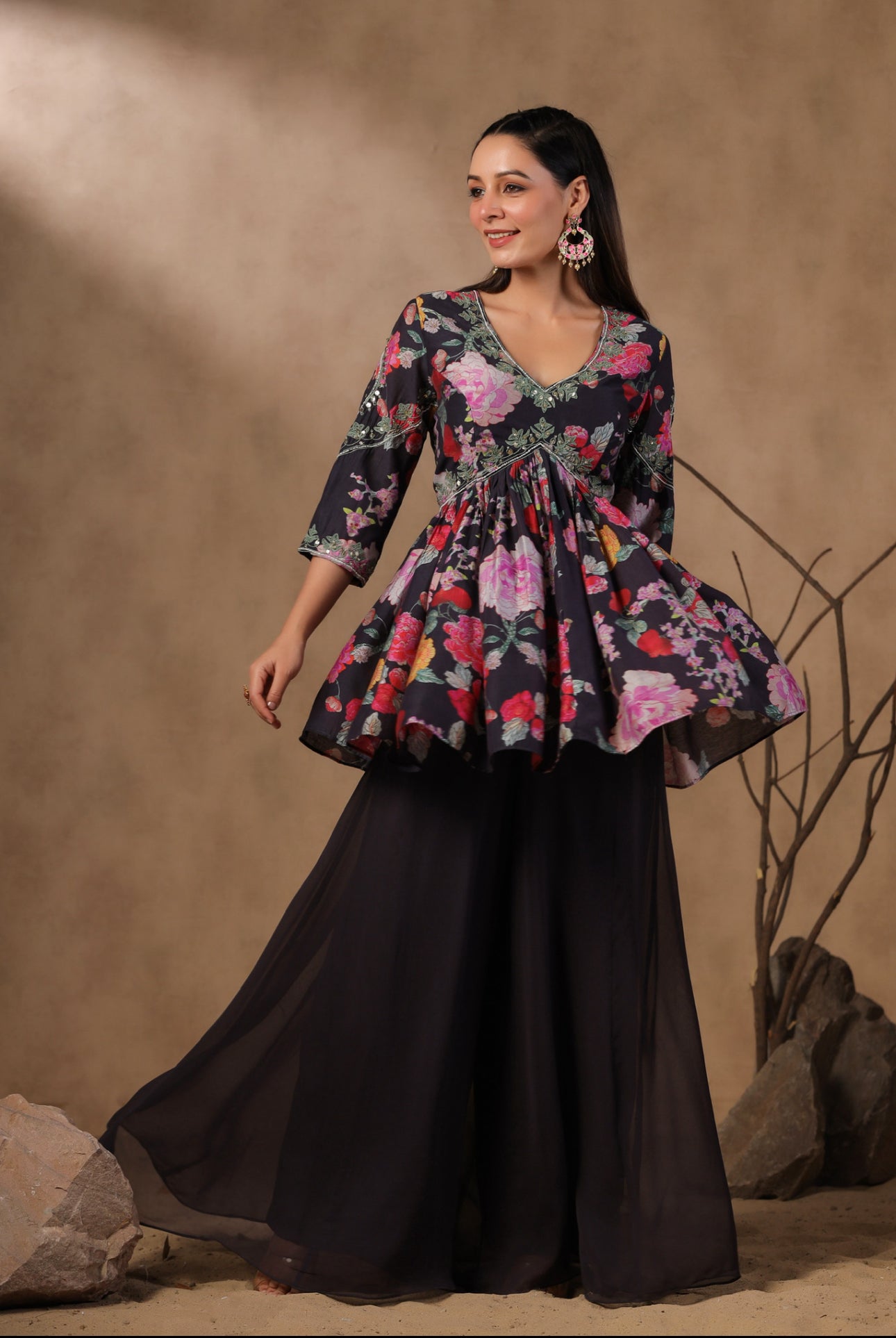 Black floral silk divider set