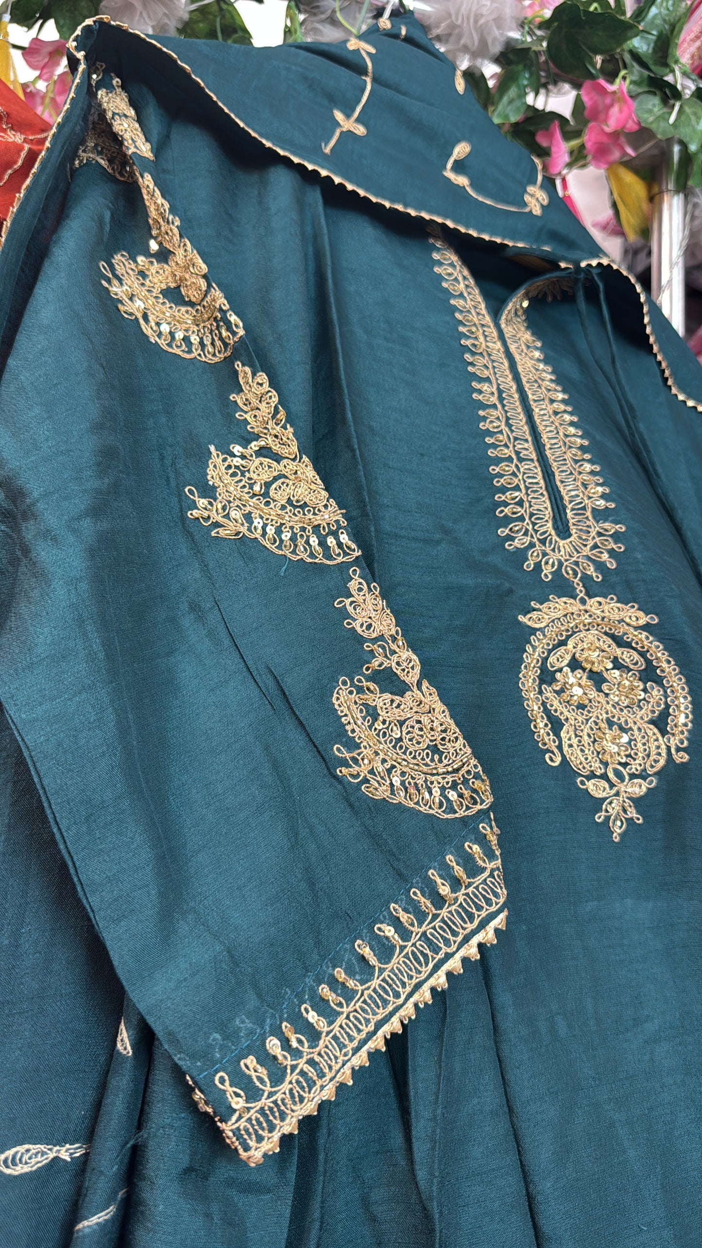 Chanda Bali sleeves classy designer silk suit