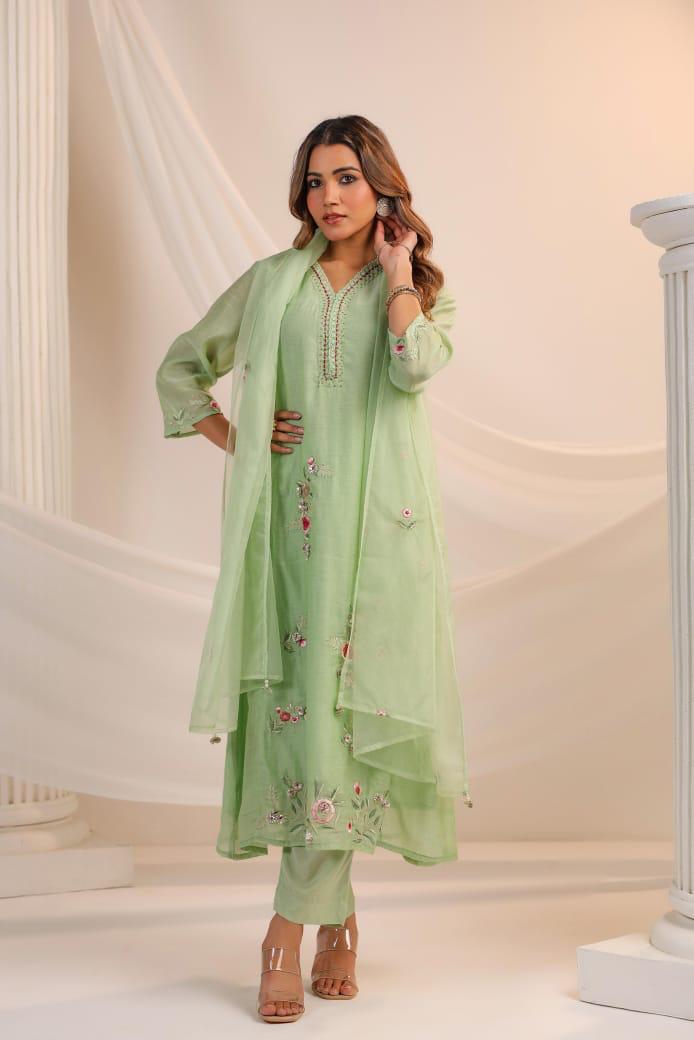 Green mul chandari suit