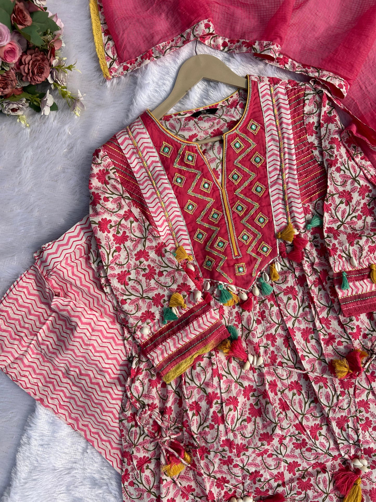 Pinky cotton kota doria dupatta