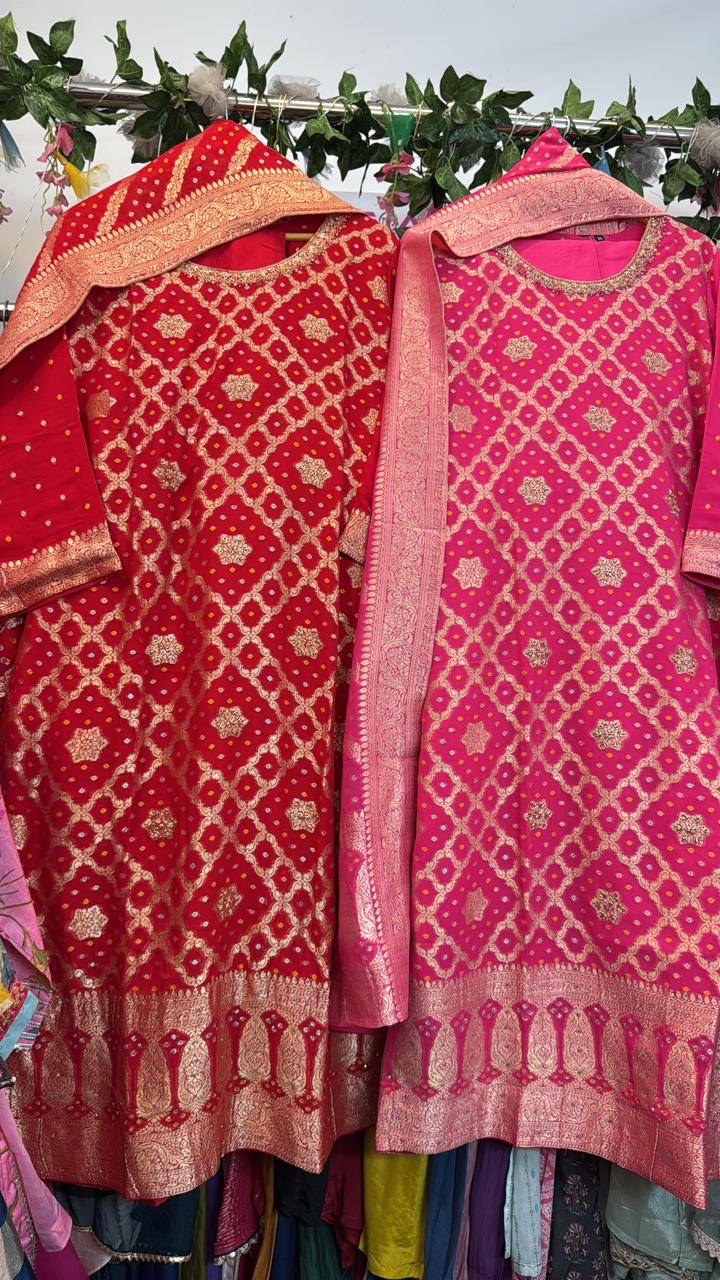 Khaddi Georgette pure suit( pink & red)