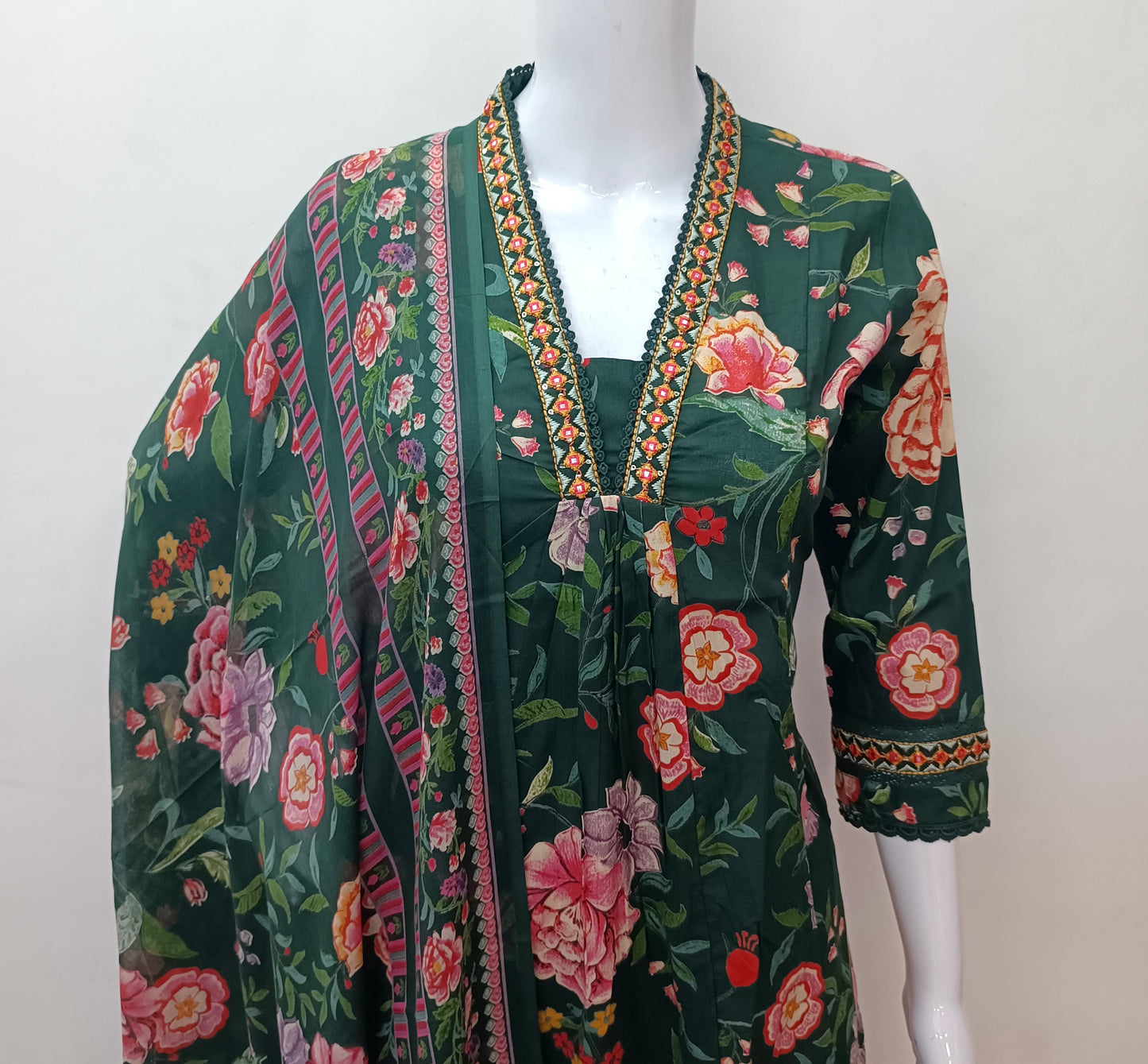 Bottle green floral mul cotton