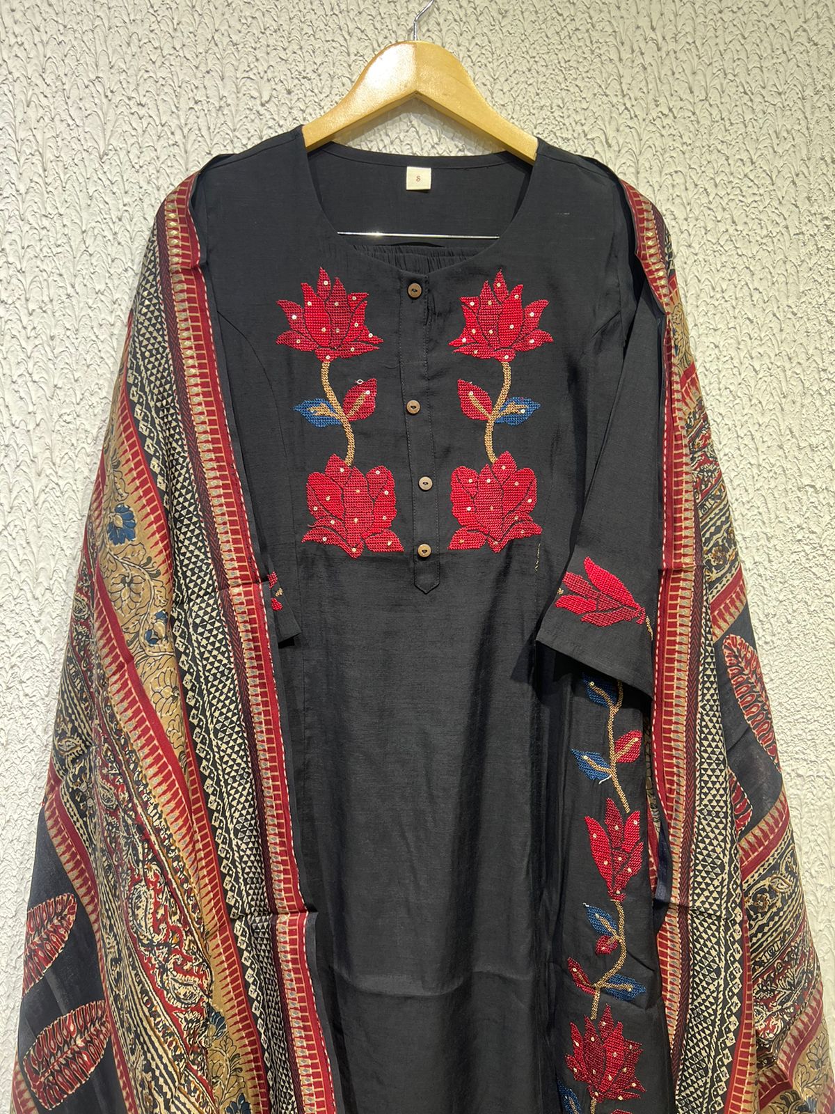 Modal rose ( black & blue)embroidery suit