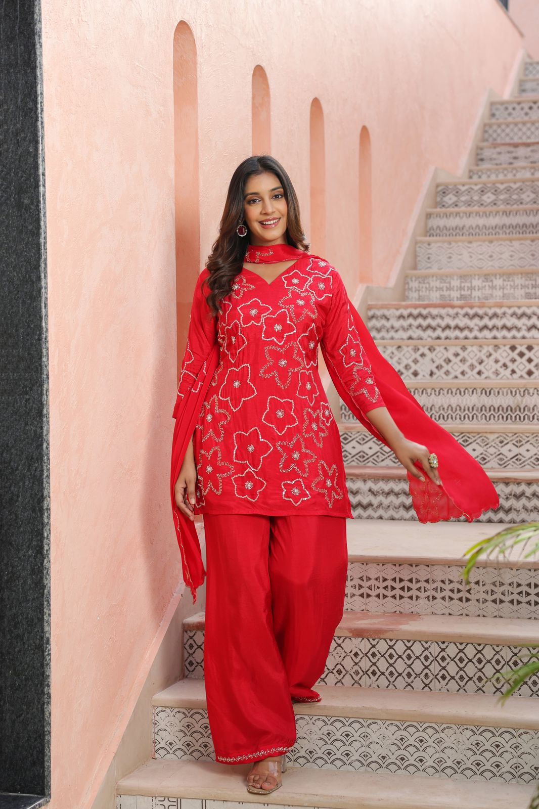 Short trendy silk divider sets