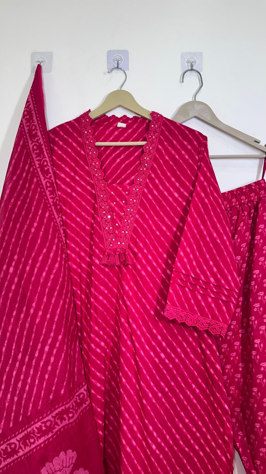 Cotton pink lehriya staright suit