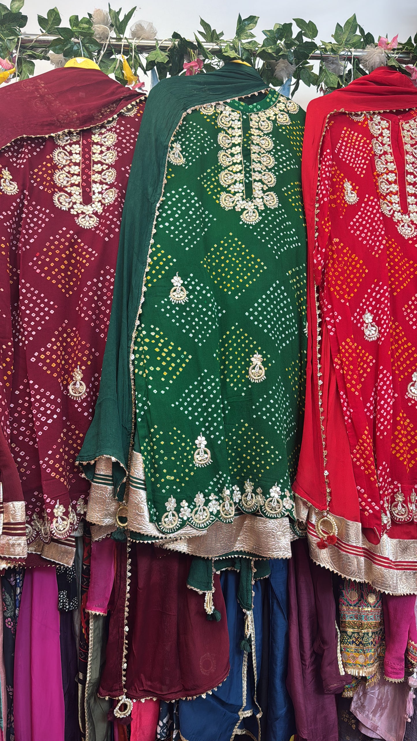 Bandhani traditional divider