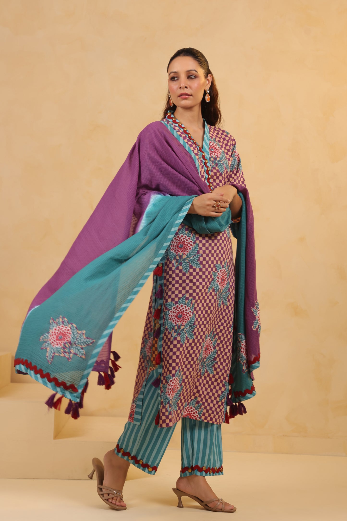 Gomertical cotton premium suit with beautiful detailing & kota doria dupatta