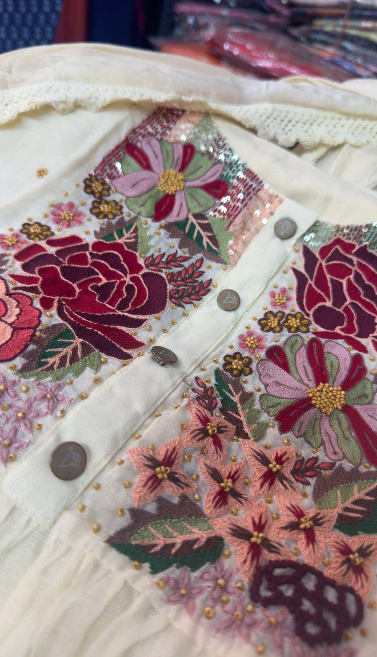 Rose hand embroidery mul chandari