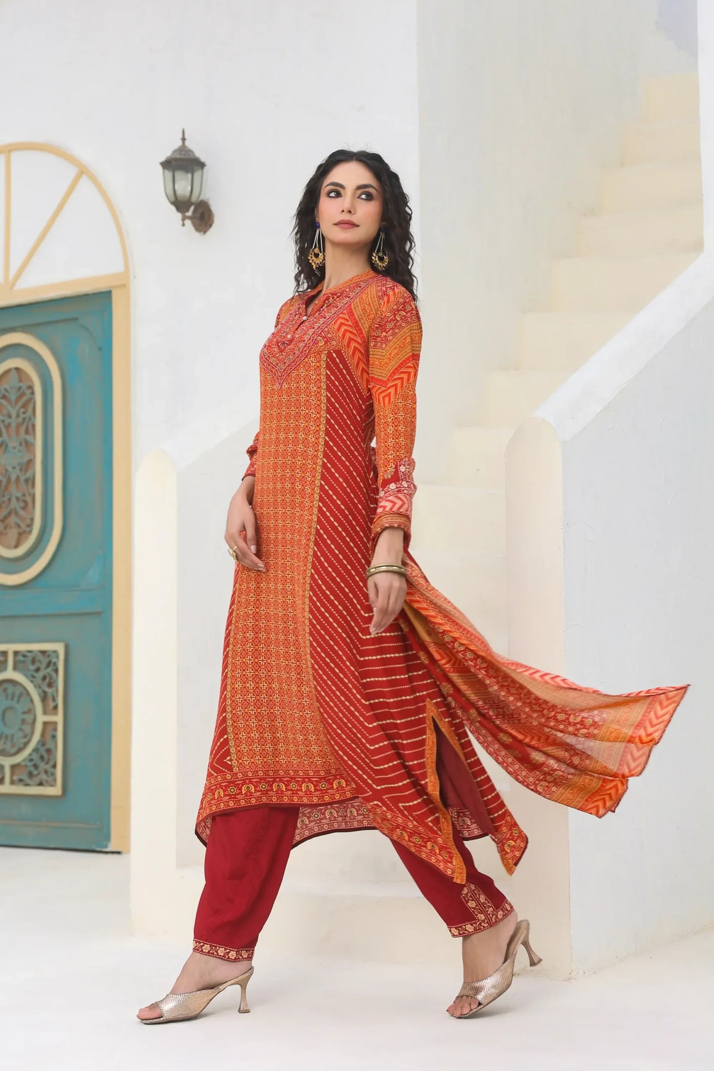 Traditional Print Straight Kurti With Pant And Printed Dupatta