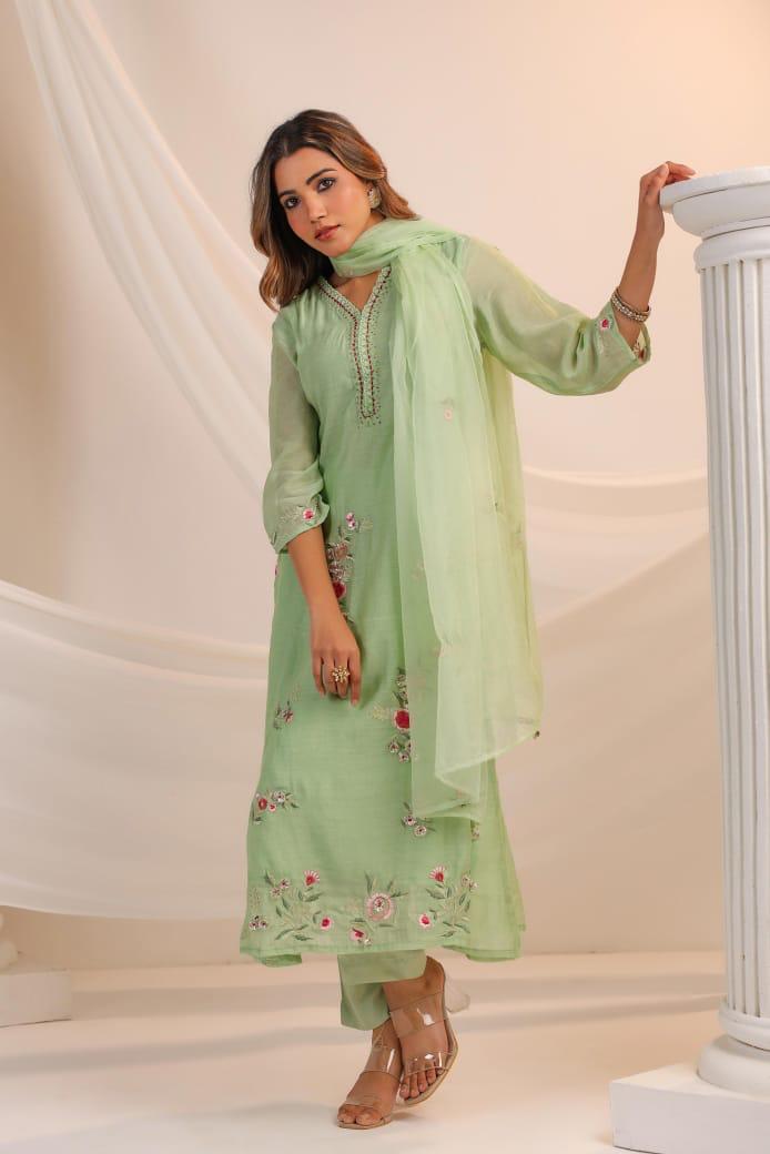 Green mul chandari suit
