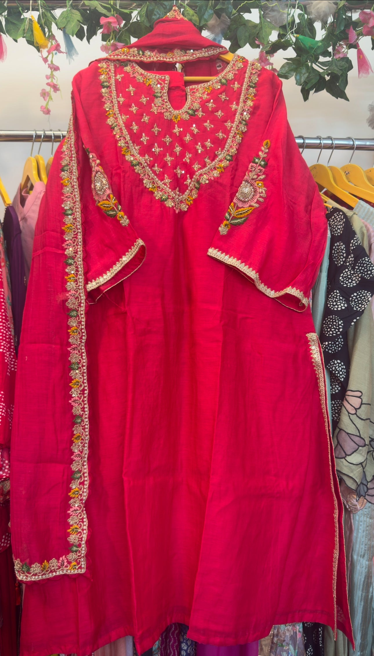 MahaRani classy mul chandari suit