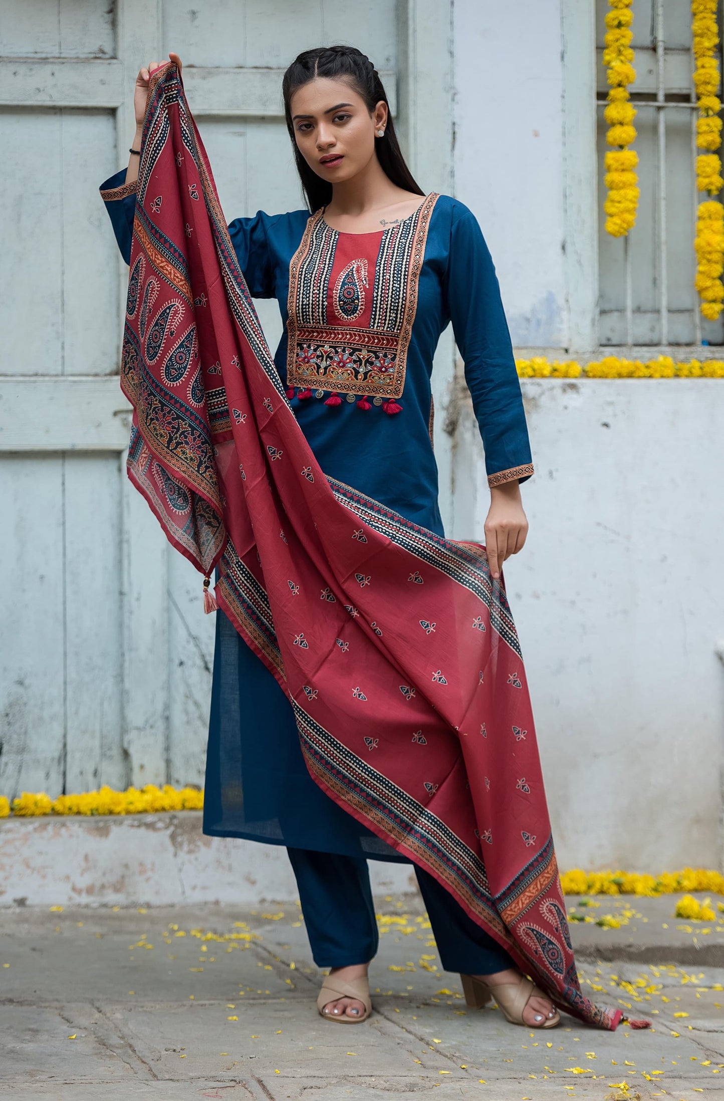 Kutch blue patch cotton Set
