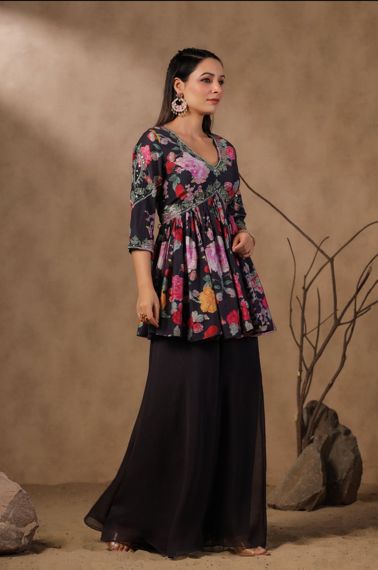 Black floral silk divider set