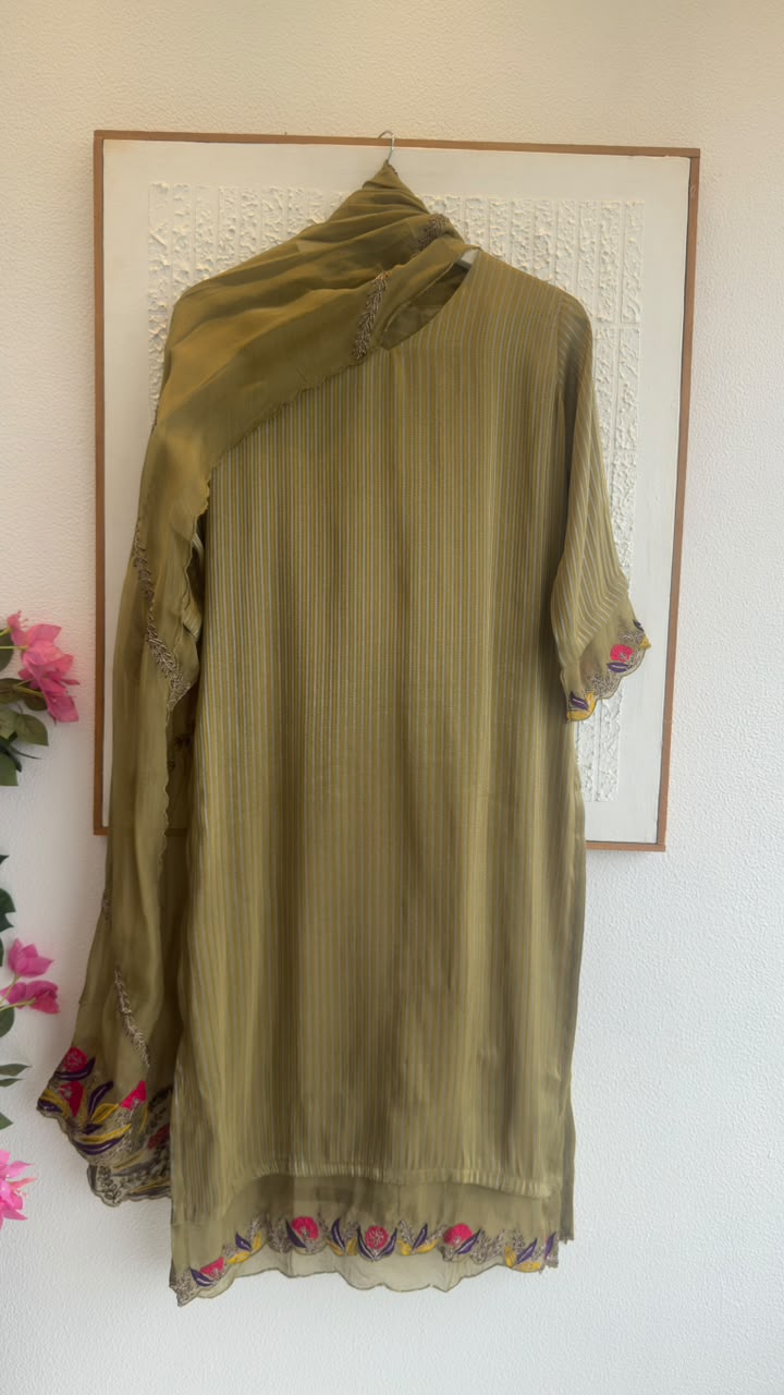 Elegant tissue suit with heavy dup with zari & embroidery work