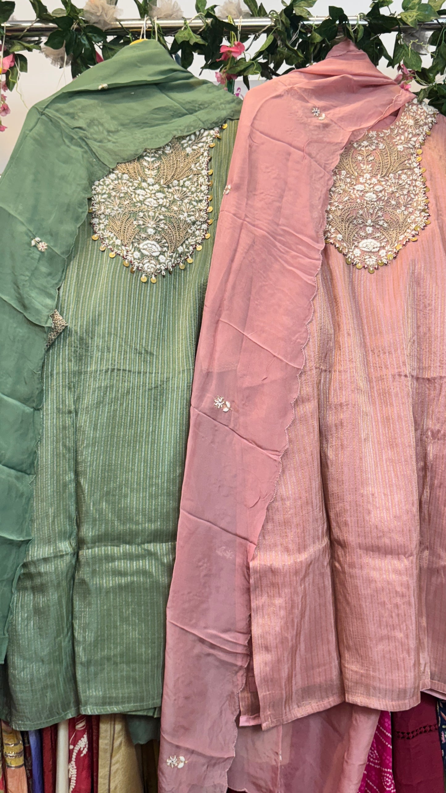 Premium rose gold / green tissue suit