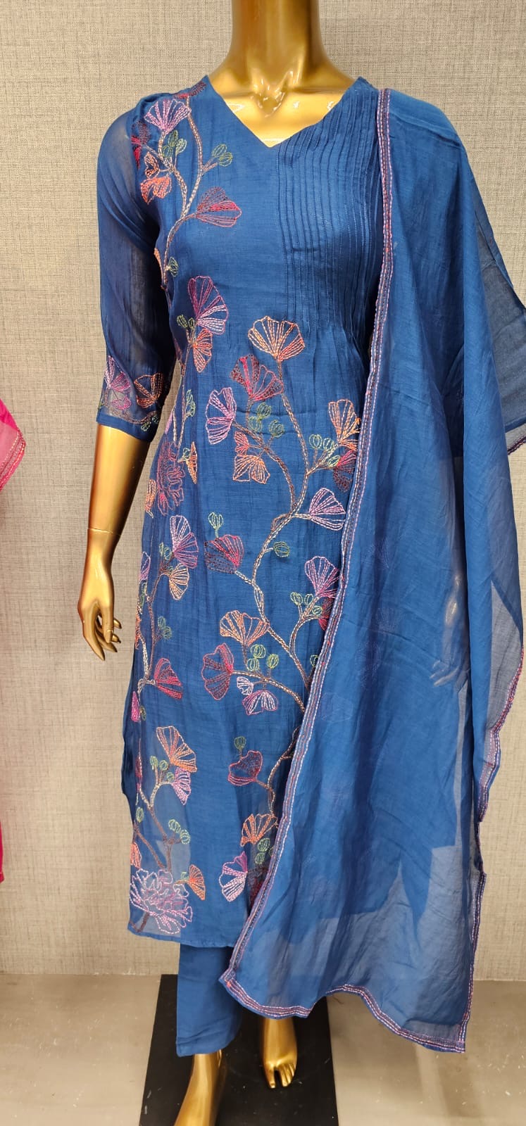 Katha Aline premium mul chandari suit