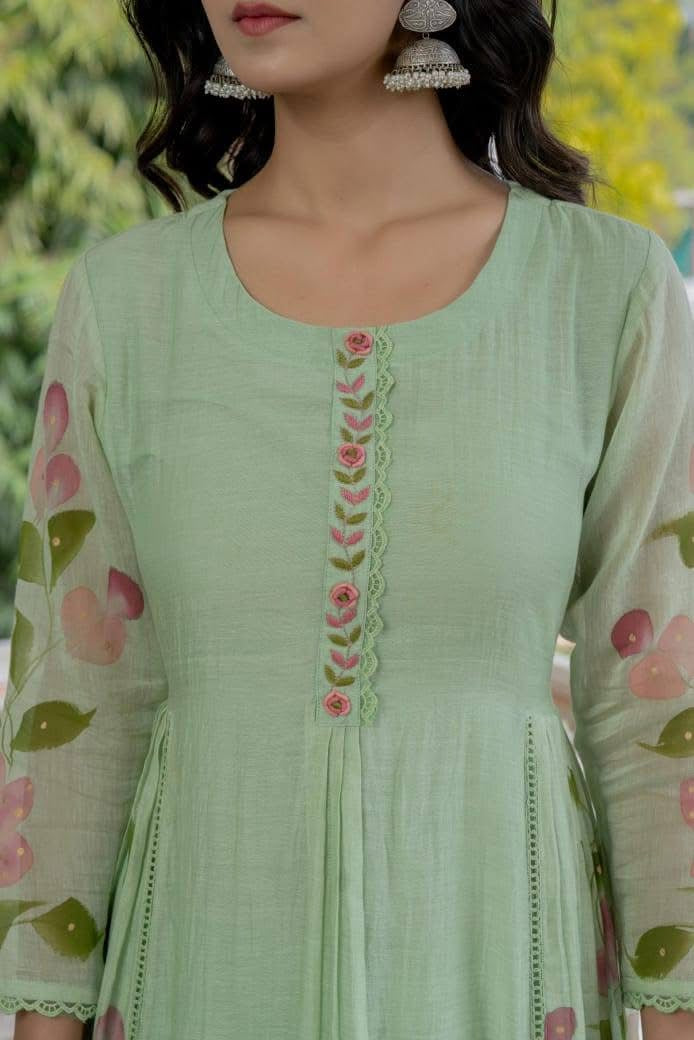 Hand print Greeny mul cotton